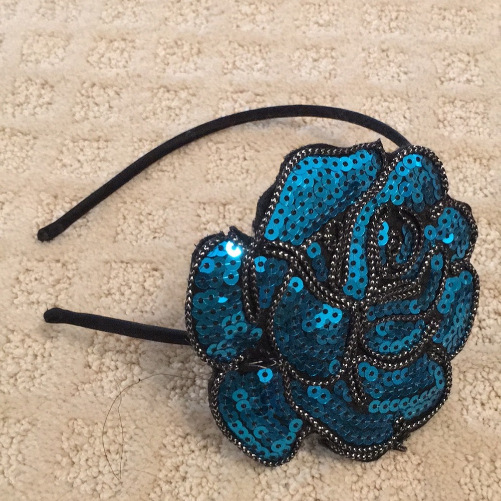 Blue flower headband